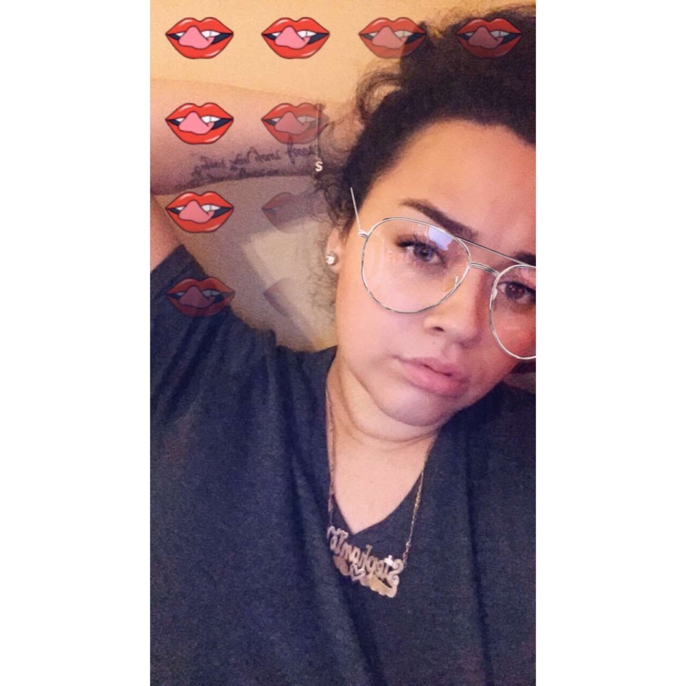 Meet your Posher, Stephanie